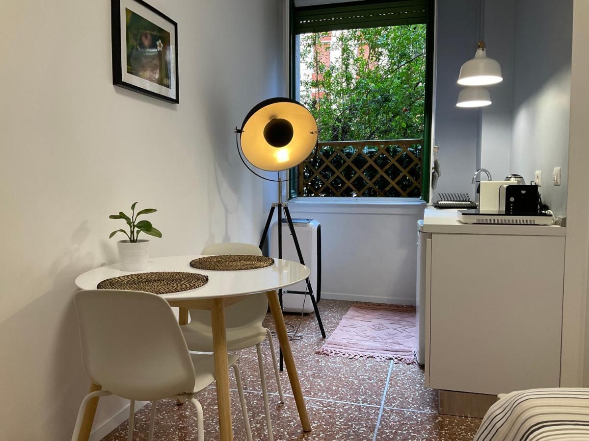 Studio 25 Apartment - Near Metro M3 밀라노 외부 사진
